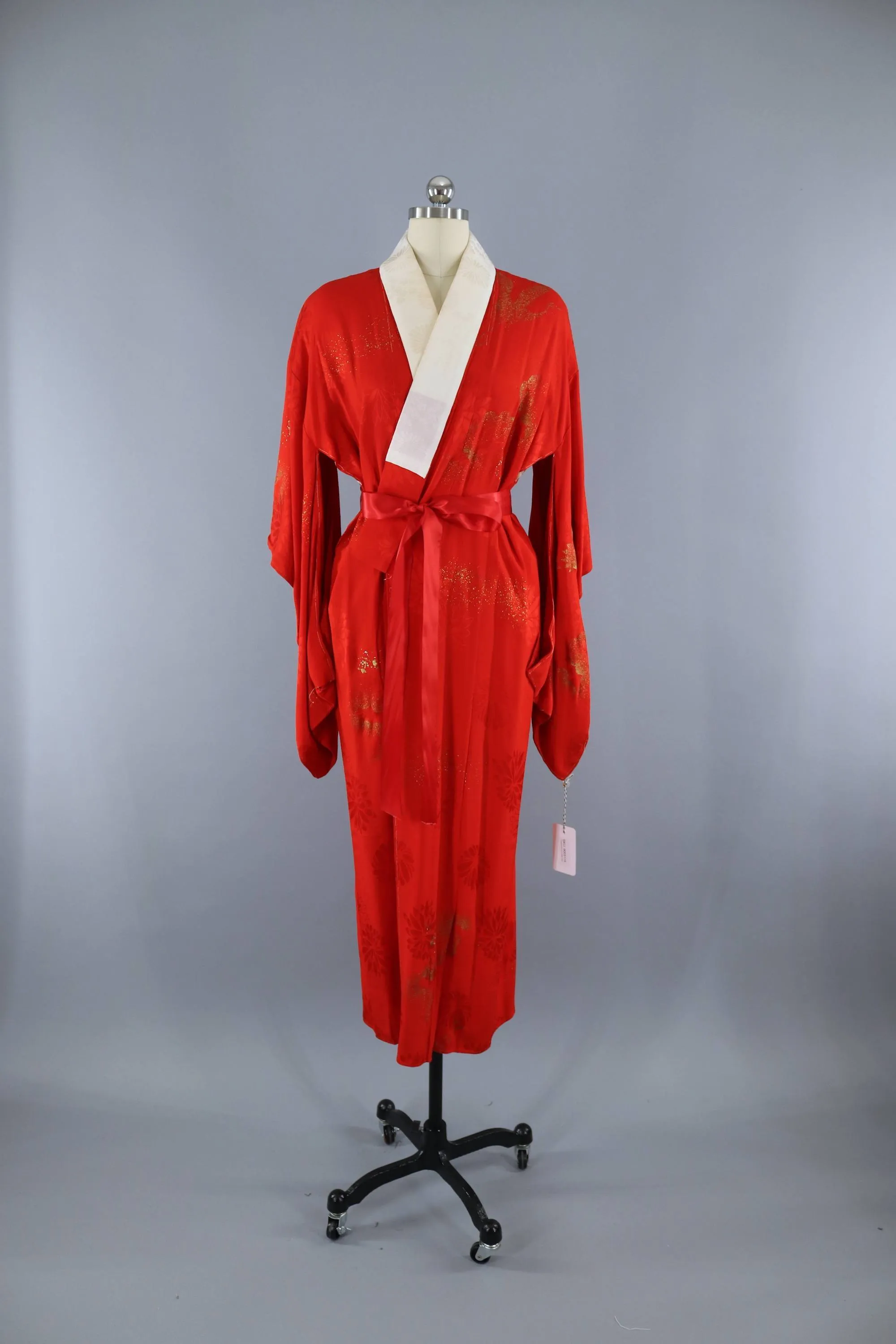 1920s Vintage Silk Kimono Robe / Red & Gold Flying Cranes