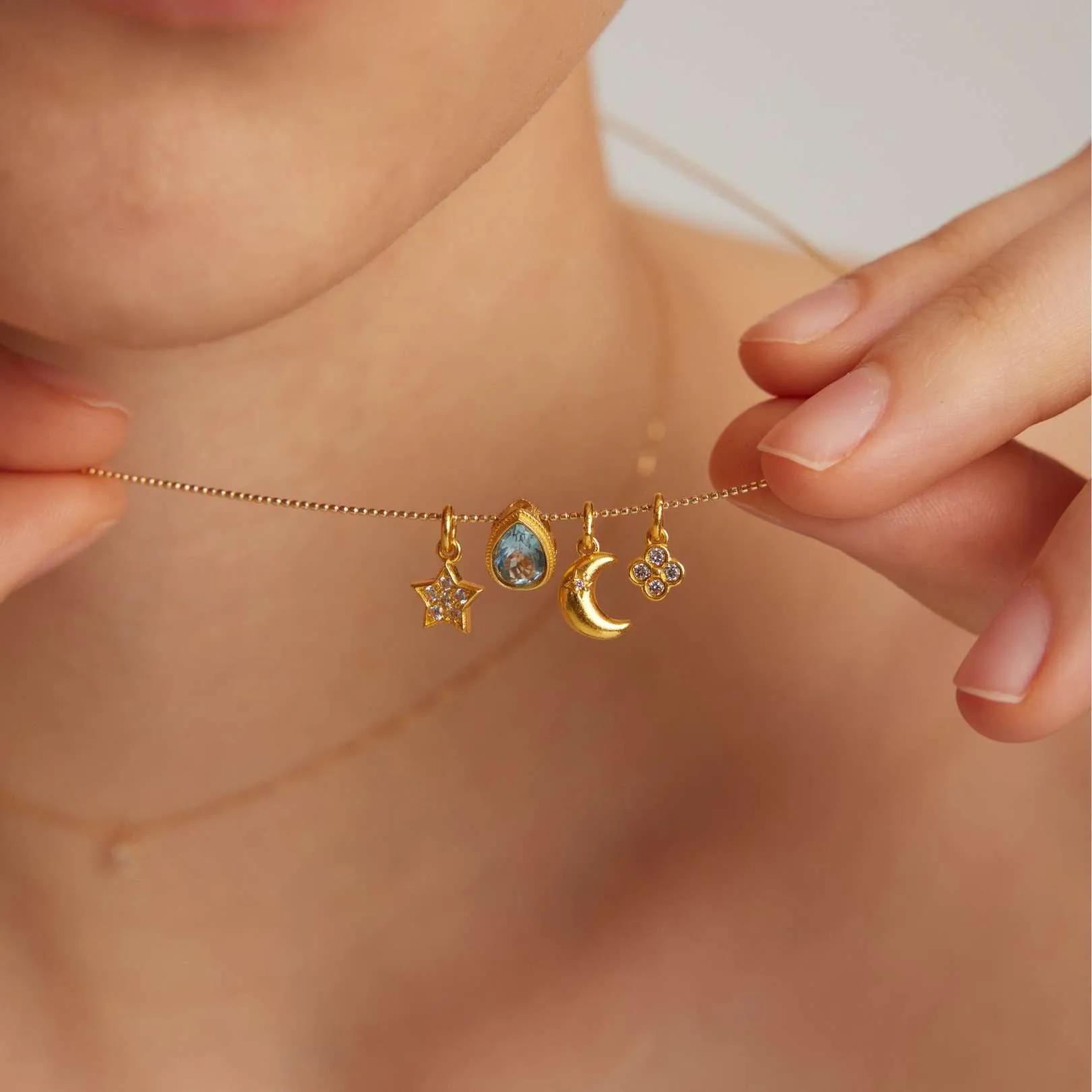 Azul Charm - Solid Gold