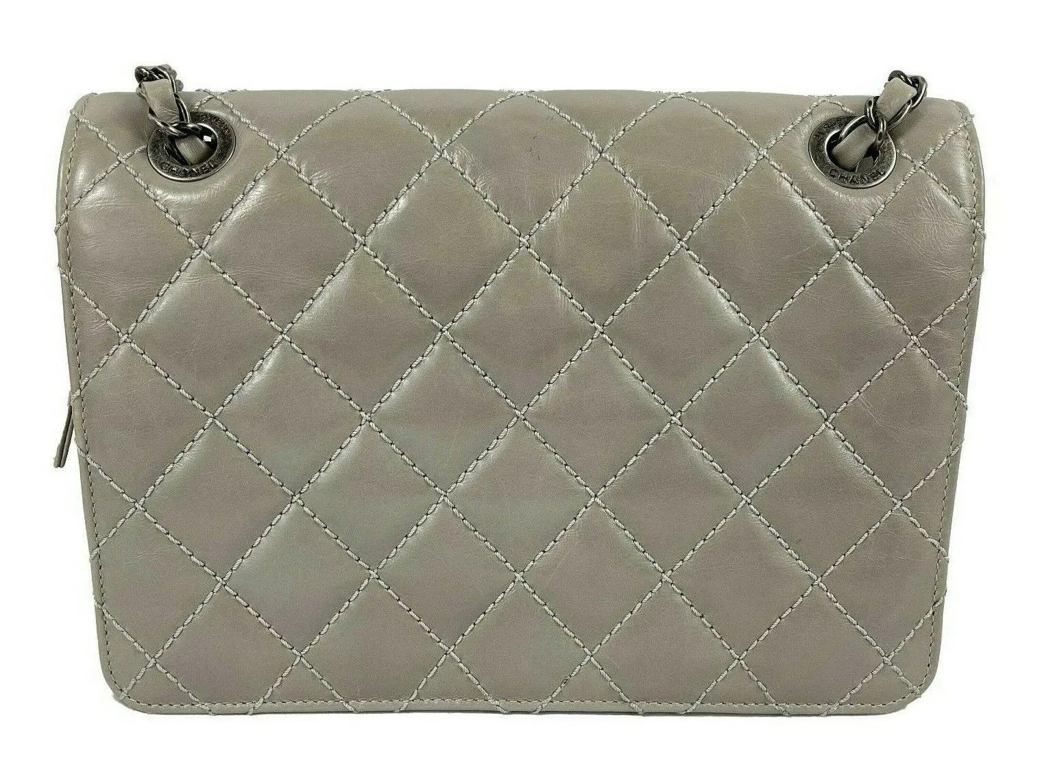 CHANEL - Glazed Calfskin Quilted Medium Day Trip Flap Bag - Crossbody