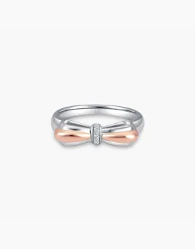 LVC Noeud Bond Ring with Rose Gold Bow and Diamond Encrusted Knot