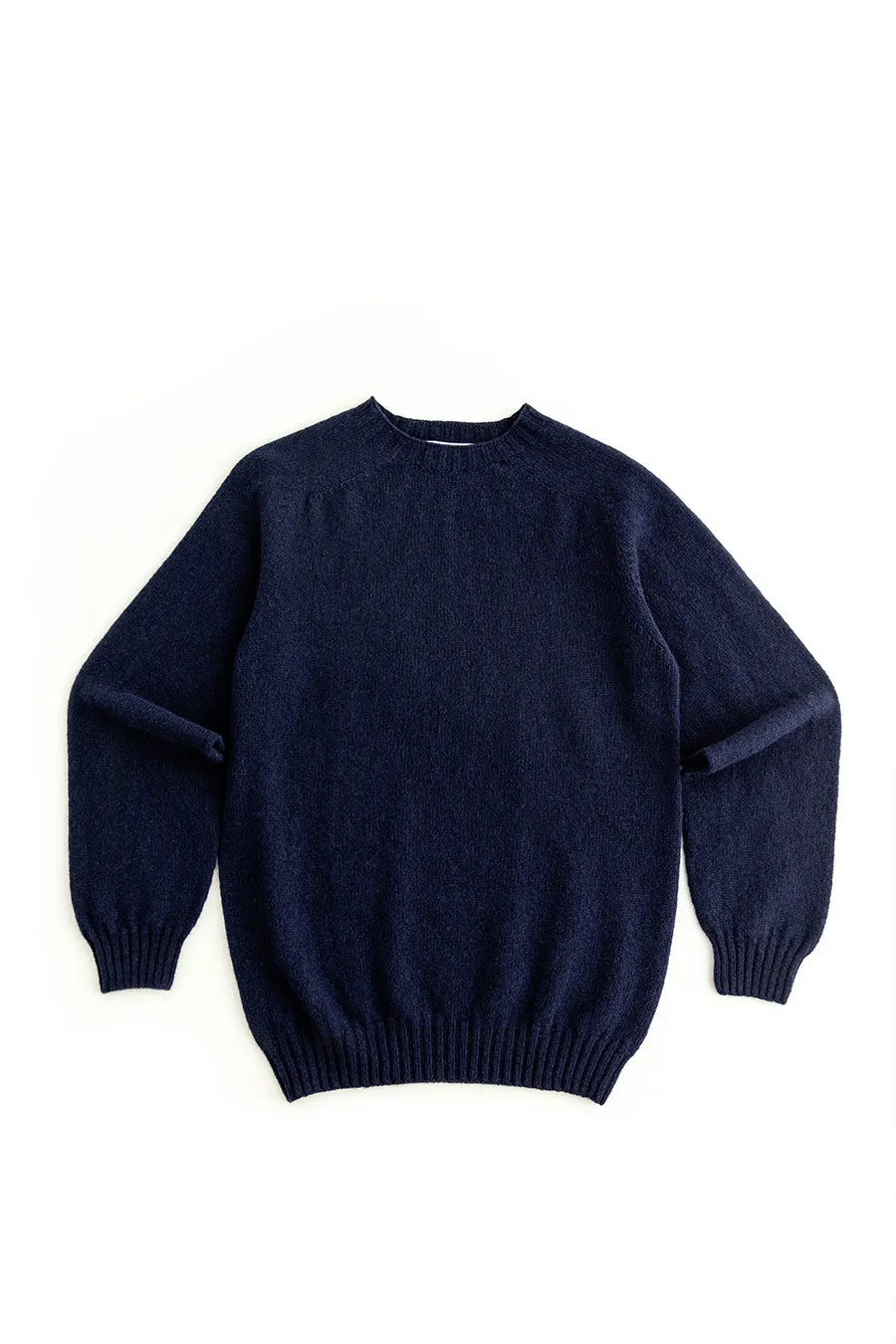 Mens Seamless Saddle Shoulder Shetland Jumper - Navy