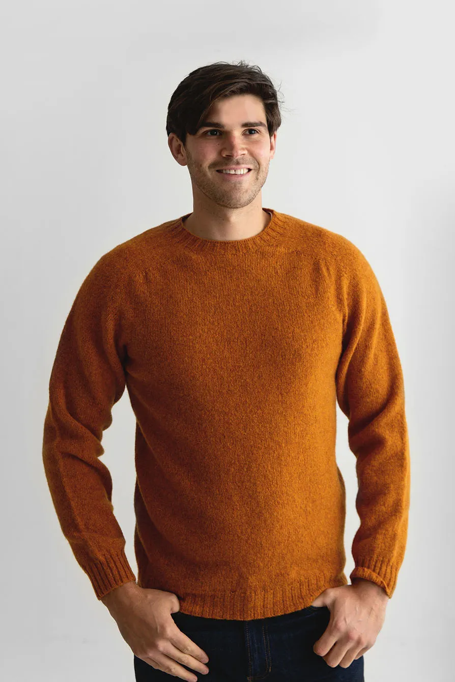 Mens Seamless Saddle Shoulder Shetland Jumper - Orange