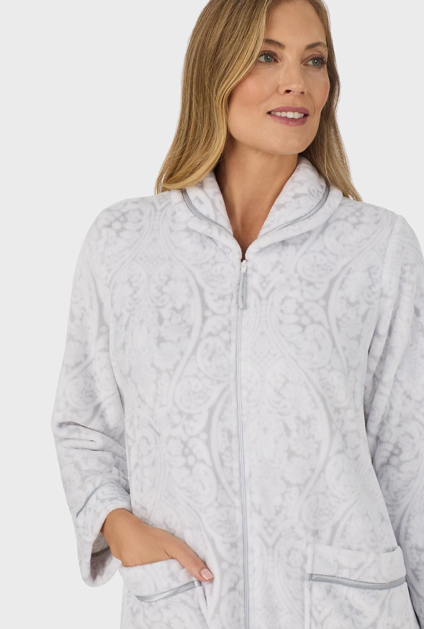 Platinum Damask Zipper Robe