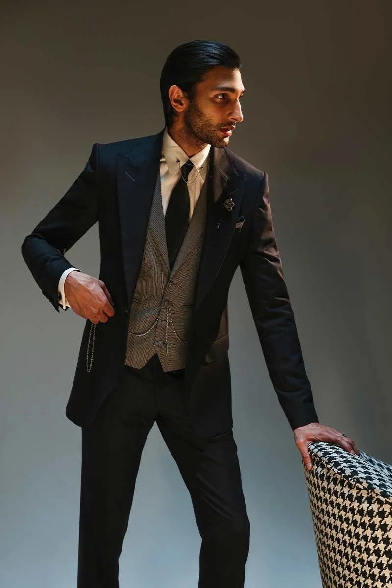 Raffinatezza Three Piece Suit