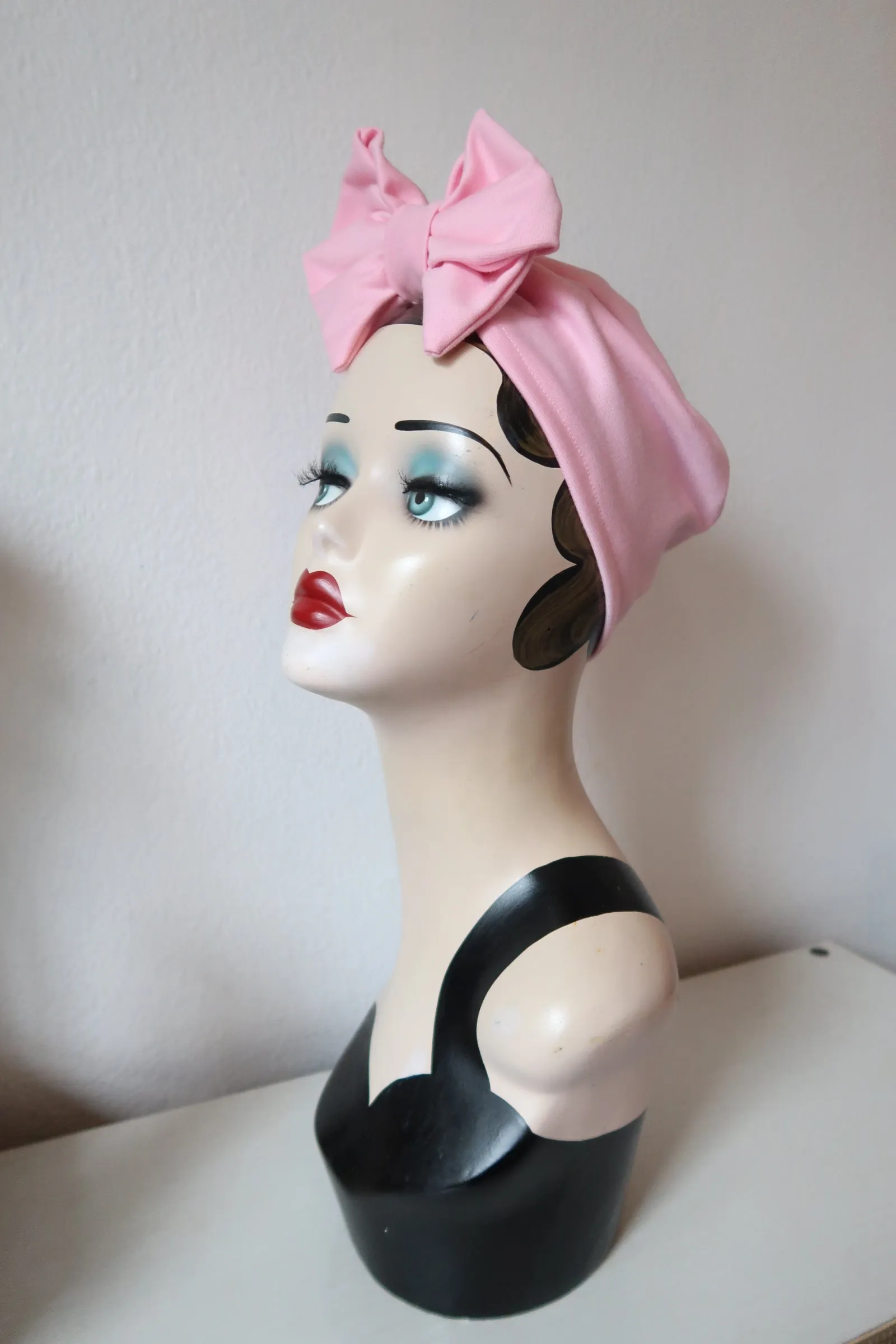 SALE ITEM: BOW KNOT Light Pink (Full Coverage) 1940s Style Pre-tied Turban