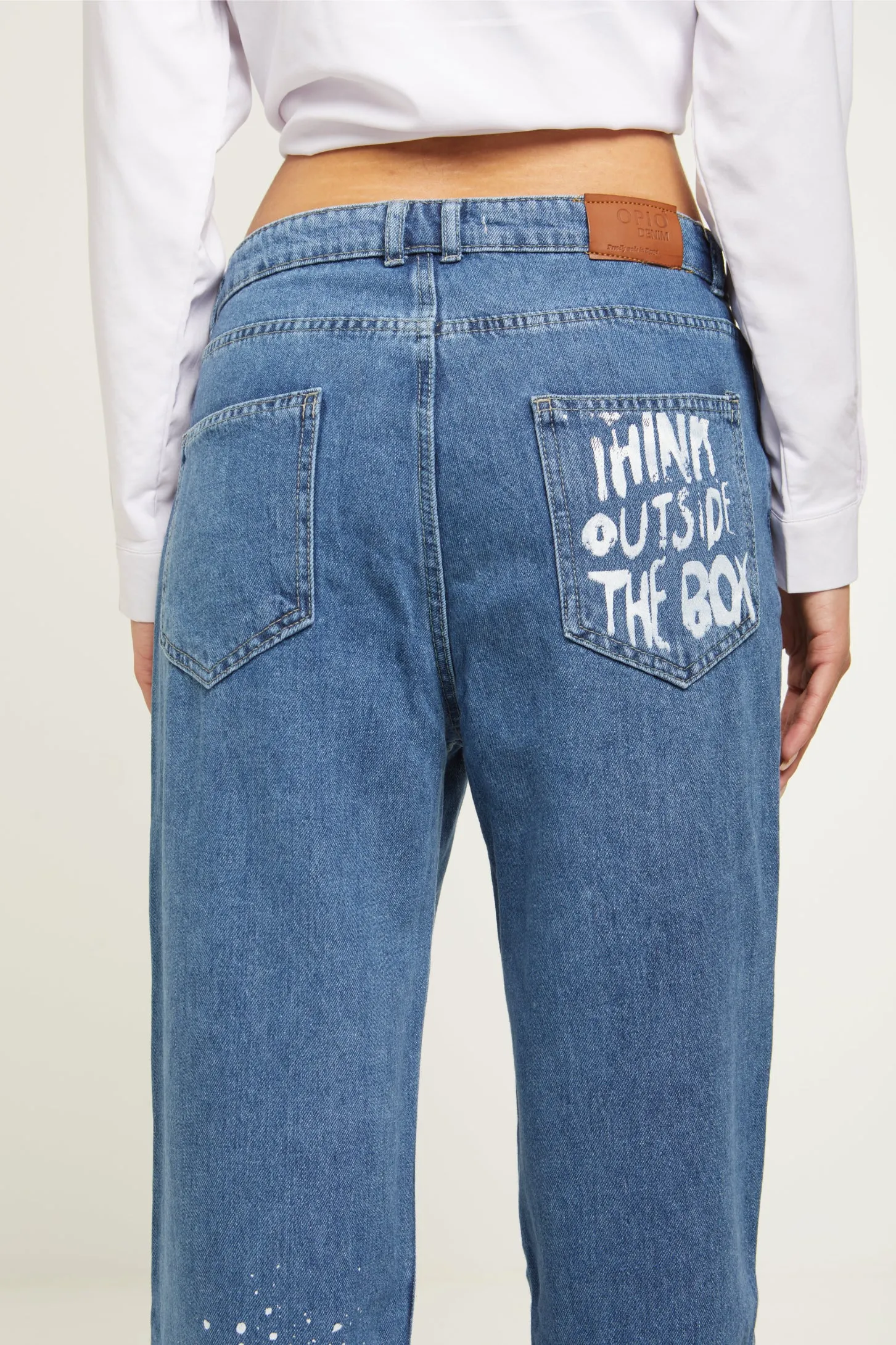 THINK OUTSIDE THE BOX JEANS