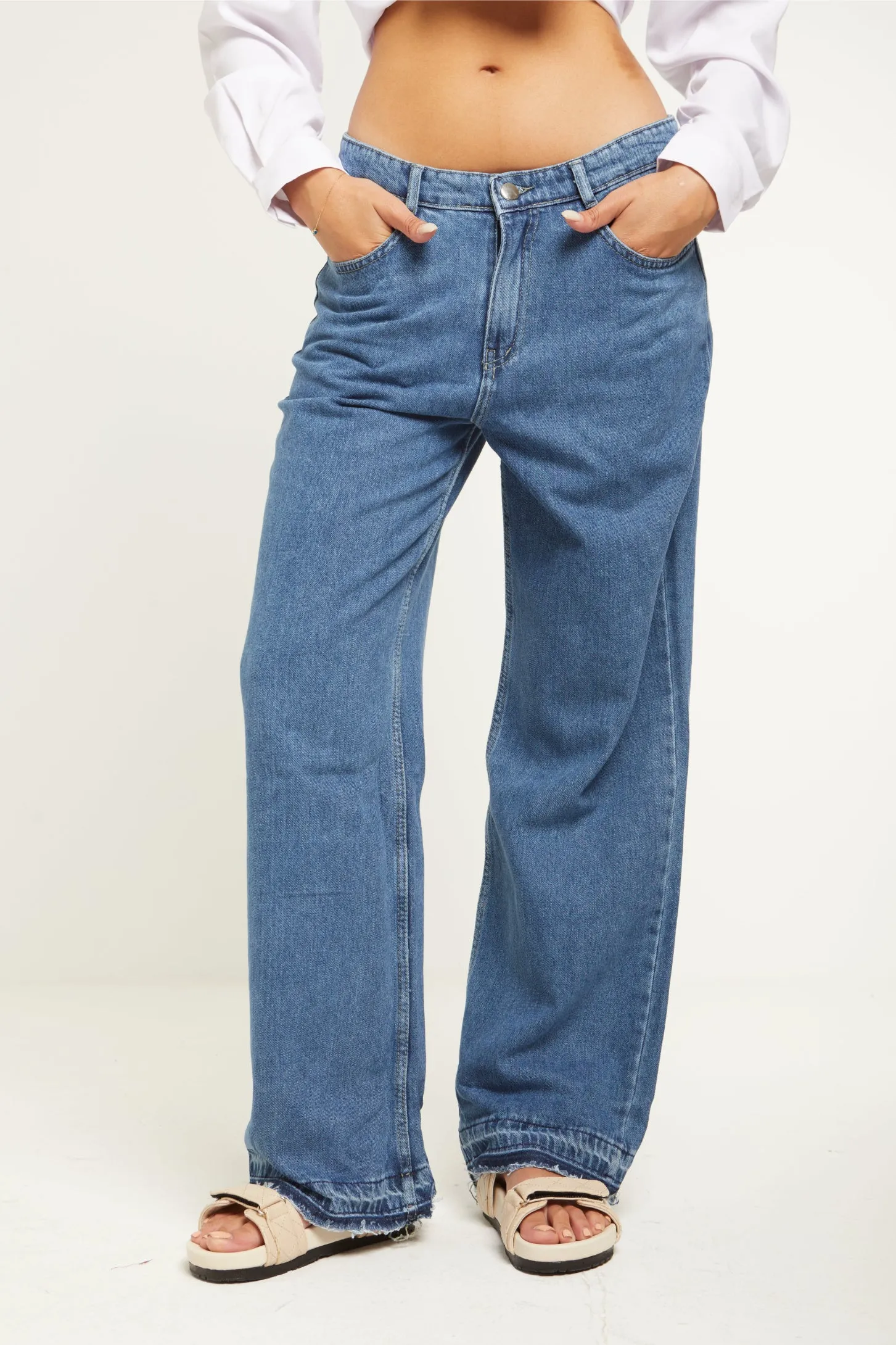 THINK OUTSIDE THE BOX JEANS